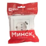 Розетка 1-м СП Минск 16А IP20 с заземл. защ. шторки с 2-мя заряд. устройствами USB 2.1А бел. EKF ERR16-028-100-2USB — изображение 2
