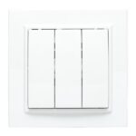 Выключатель 3-кл. СП Минск 10А IP20 бел. Basic EKF ERV10-024-10