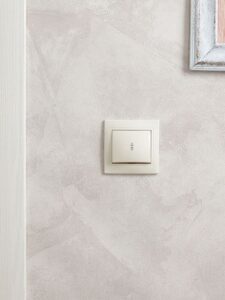 Переключатель проходной 1-кл. СП Кварта 10А IP20 ВСп10-1-0-ККм крем. GENERICA EVK12-K33-10-DM — изображение 2