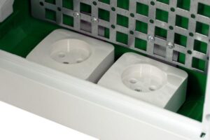 Корпус встраиваемый City9 Box IT 3 ряда 36мод. 2 розетки с прозр. дверцей SE EZ9E312S2FIT — изображение 5