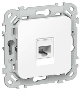 Розетка компьютерная СП FLITE РК6-1-0-ФлБ RJ45 кат.6 UTP механизм бел. IEK FI-K12-2-K01
