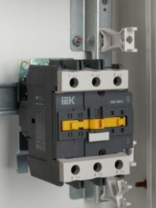 Контактор КМИ-48012 80А 230В/AC3 1НО 1Н3 KARAT IEK KKM41-080-230-11 — изображение 8