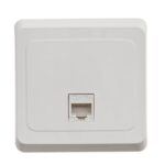 Розетка компьютерная 1-м СП Этюд RJ45 кат.5E бел. SE KOMC-001B — изображение 4