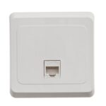 Розетка компьютерная 1-м СП Этюд RJ45 кат.5E бел. SE KOMC-001B — изображение 2