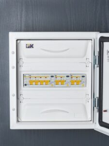 Выключатель автоматический дифференциального тока 2п C 50А 30мА тип AC 4.5кА АД-12 KARAT IEK MAD10-2-050-C-030 — изображение 5