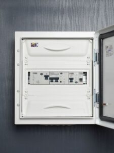 Выключатель автоматический дифференциального тока 2п C 16А 30мА тип AC 4.5кА АВДТ 32 C16 GENERICA MAD25-5-016-C-30 — изображение 5