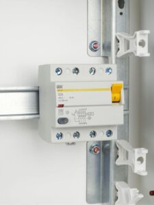 Выключатель дифференциального тока (УЗО) 4п 32А 300мА тип AC ВД1-63 KARAT IEK MDV10-4-032-300 — изображение 5