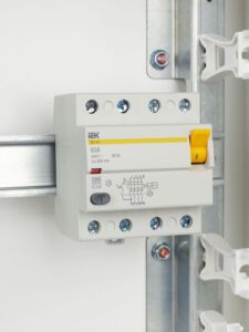 Выключатель дифференциального тока (УЗО) 4п 63А 300мА тип AC ВД1-63 KARAT IEK MDV10-4-063-300 — изображение 9