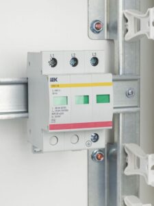 Ограничитель перенапряжения ОПС1-B 3P KARAT IEK MOP20-3-B — изображение 10