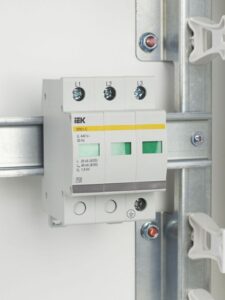 Ограничитель перенапряжения ОПС1-C 3P KARAT IEK MOP20-3-C — изображение 3