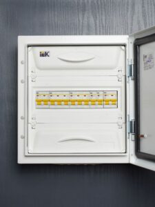 Выключатель автоматический модульный 1п B 20А 4.5кА ВА47-29 KARAT IEK MVA20-1-020-B — изображение 4