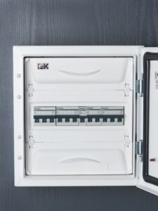 Выключатель автоматический модульный 2п C 20А 4.5кА ВА47-29 GENERICA MVA25-2-020-C — изображение 4
