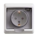 Розетка 1-м СП Этюд 16А IP44 250В с заземл. защ. шторки бел. SE PC16-044B — изображение 3