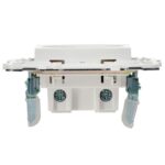 Розетка SKANDY 10А без заземл. без защ. шторок SK-R02W арктич. бел. IEK SK-R10-10-K01 — изображение 4