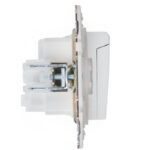 Розетка 1-м SKANDY 16А IP44 с заземл. защ. шторки с крышкой SK-R11W арктич. бел. IEK SK-R16-16-44-K01 — изображение 3