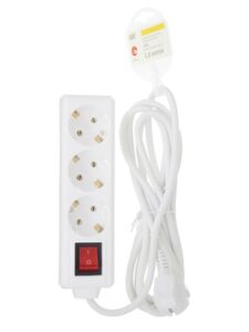 Удлинитель 3х1.5м с заземл. 16А IP20 У03К 2P+PE 250В ПВС 3х1 с выкл. IEK WYP10-16-03-01-ZK-17 — изображение 2